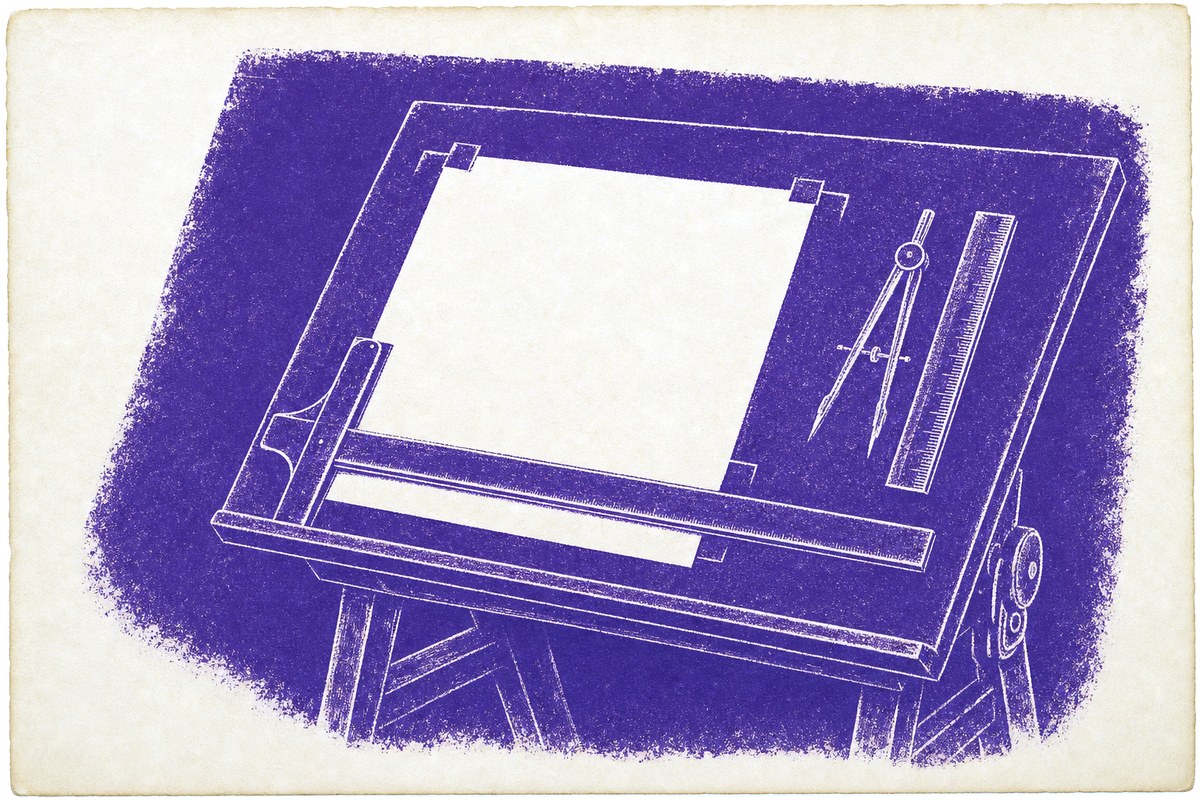 Impresión a una tinta de una mesa de dibujo inclinada con una regla T sobre una lámina en blanco, un compás y un escalímetro al costado.